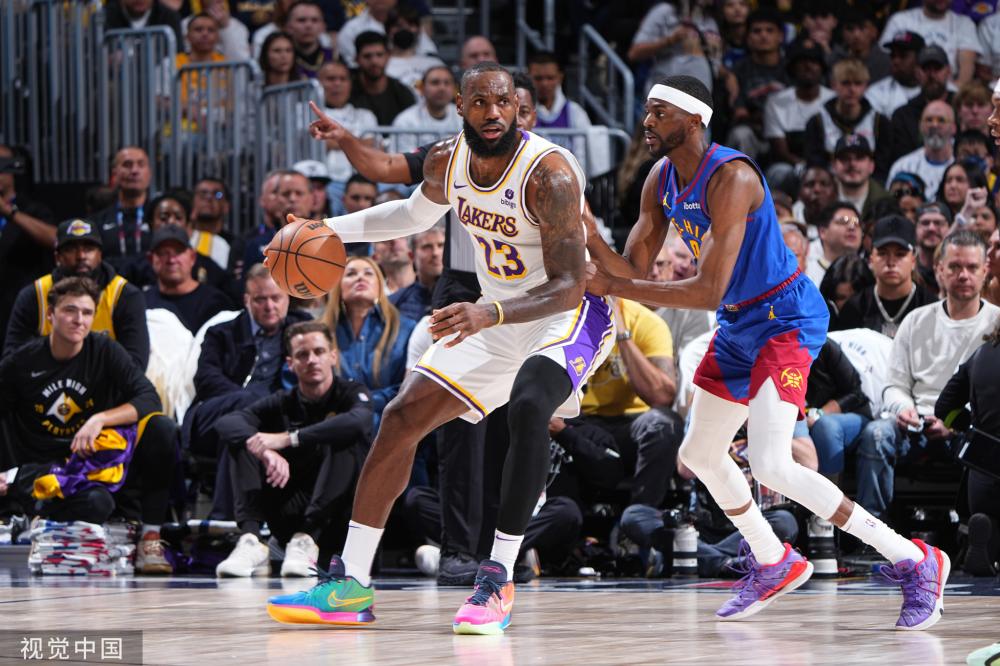 不仅在一对 不仅在一对