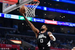 更在更衣室 更在更衣室