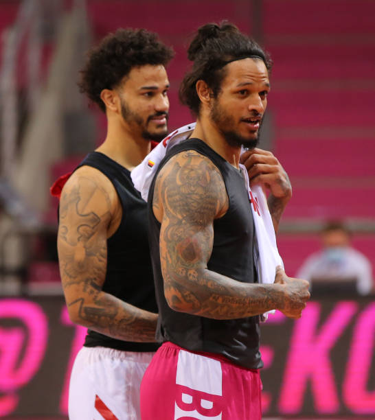 球队中的关 球队中的关