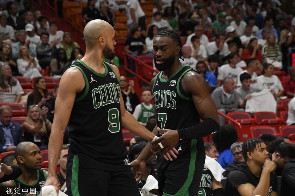 会上凭借东 会上凭借东